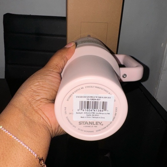 Stanley Clean Stale Quencher H2.O FlowState Tumbler- Bloom - Picture 7 of 7